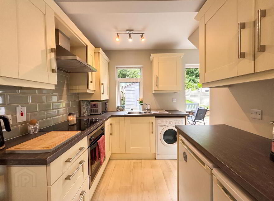 73 Seaview Drive, Belfast, BT15 3ND