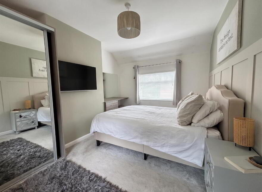 73 Seaview Drive, Belfast, BT15 3ND