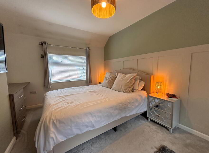 73 Seaview Drive, Belfast, BT15 3ND