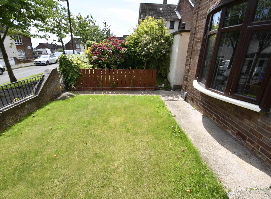 65 Ramoan Drive, Belfast, BT11 8LH