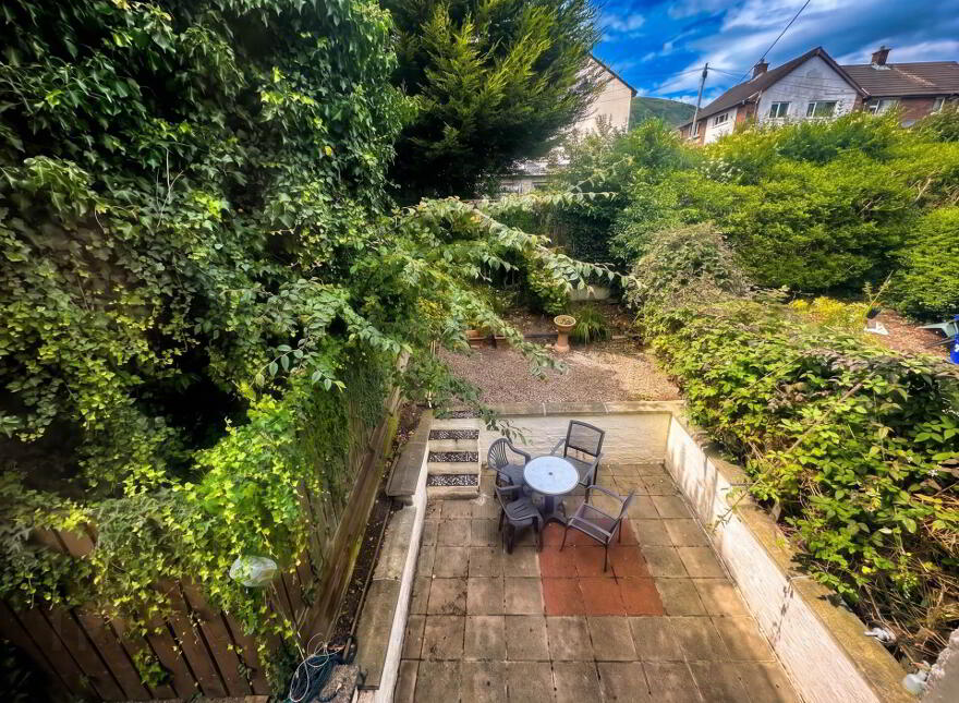 65 Ramoan Drive, Belfast, BT11 8LH