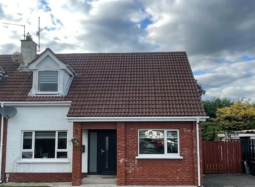 24 Meadowlands Avenue, Warrenpoint, Newry, BT34 3FY