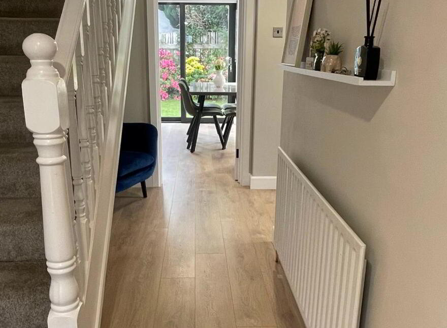 24 Meadowlands Avenue, Warrenpoint, Newry, BT34 3FY
