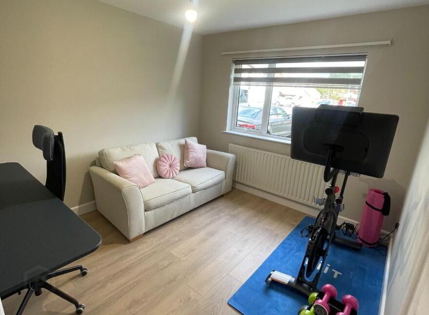 24 Meadowlands Avenue, Warrenpoint, Newry, BT34 3FY