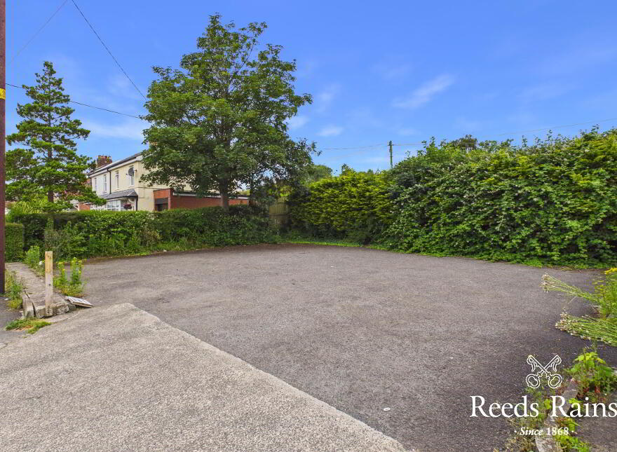 25-27 Upper Station Road, Carrickfergus, BT38 8RQ
