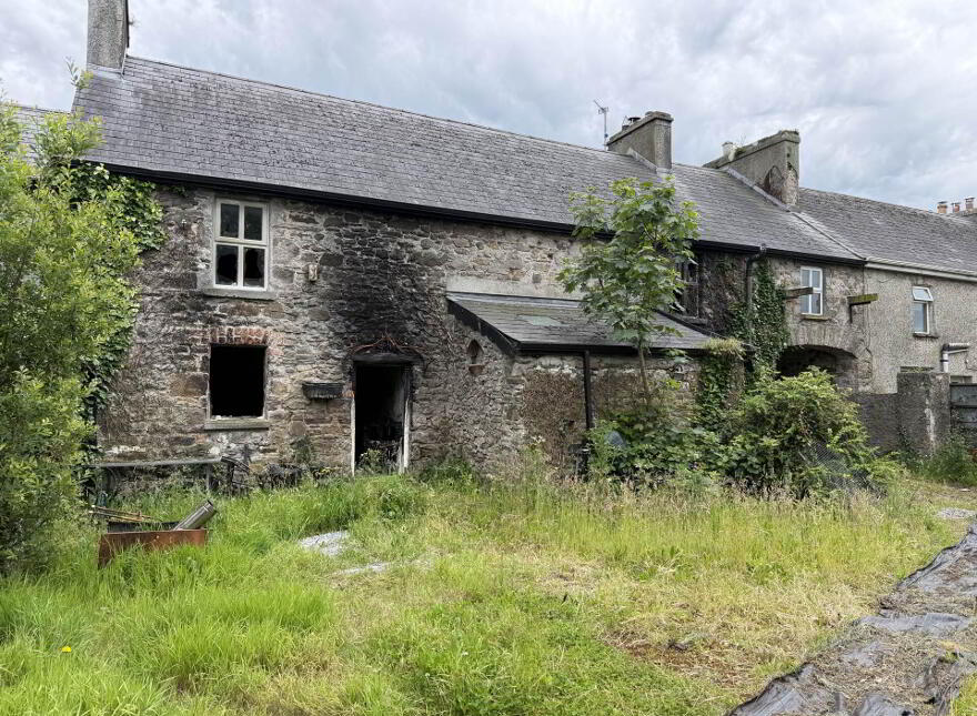 Main Street, Moneygall, E53AK30