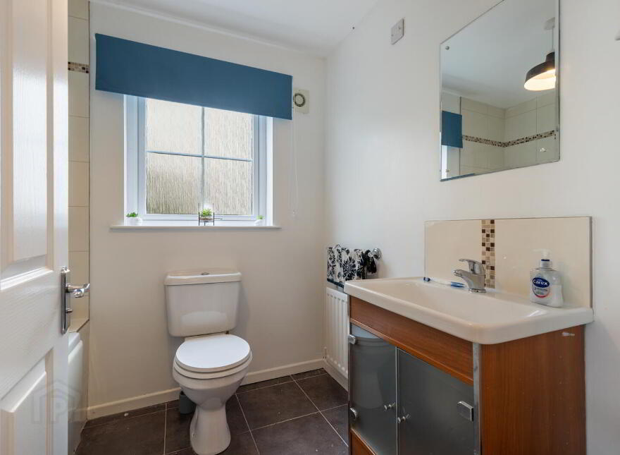 37 Millmount Lane, Dundonald, Belfast, BT16 1WN