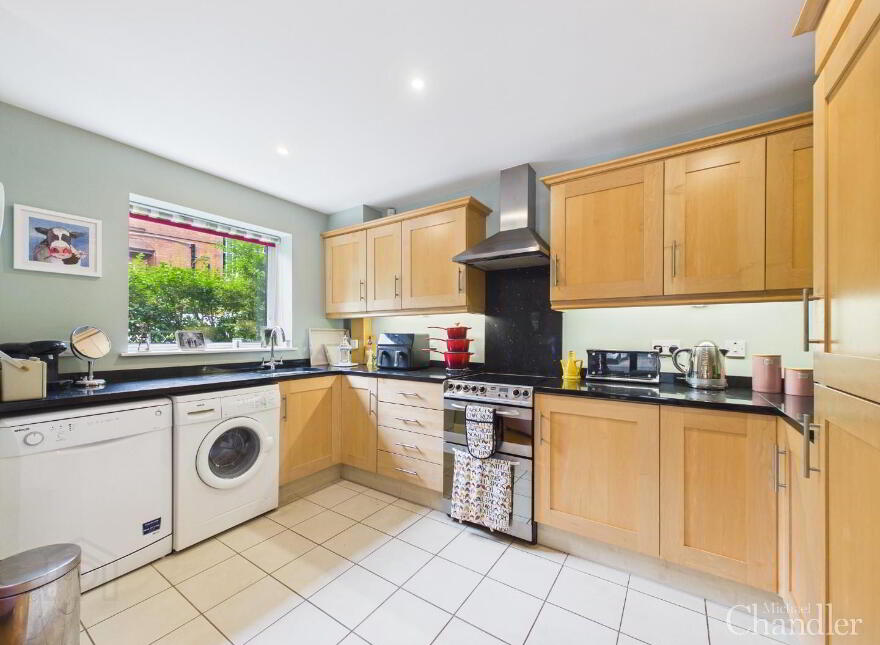 Apt 1 Acorn Hill, Apt, 1 Acorn Hill, 9a Annadale Avenue, Belfast, BT7 3JH