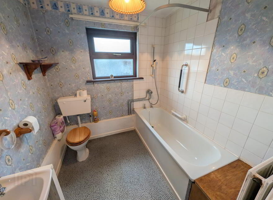 21 Brooke Park, Ballymena, BT42 3BL
