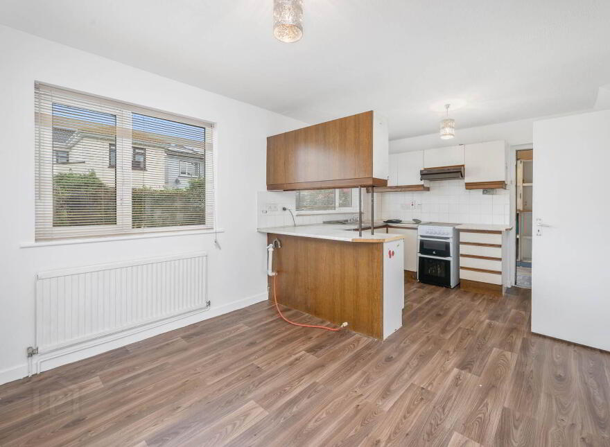 6 Crestwood Green, Ashbourne, A84W319