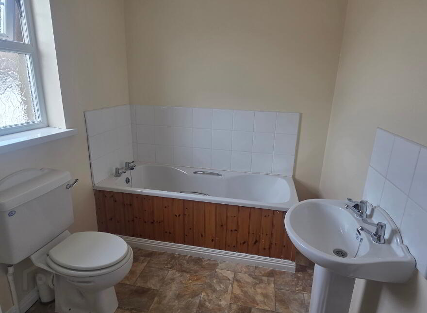 115 Ballywillin Crescent, Portrush, BT56 8GJ