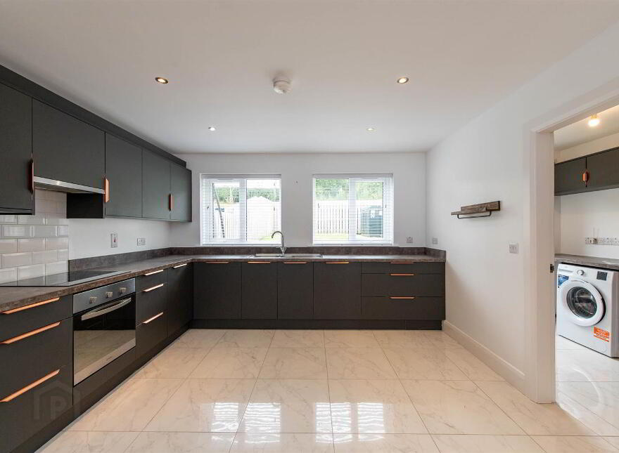 50 Dundrum Road, Dromara, BT25 2JH