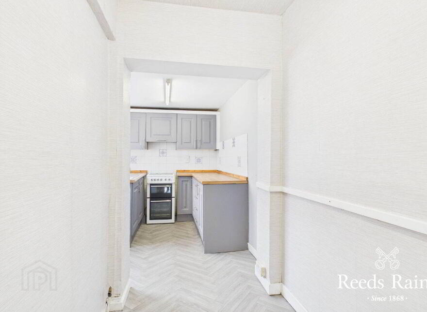 232 Connsbrook Avenue, Belfast, BT4 1JZ