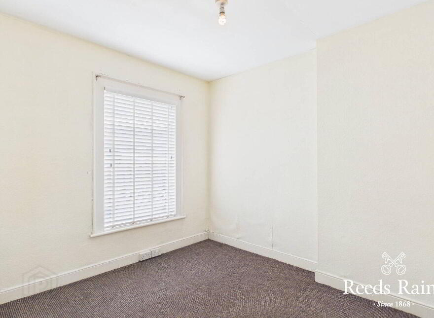 232 Connsbrook Avenue, Belfast, BT4 1JZ