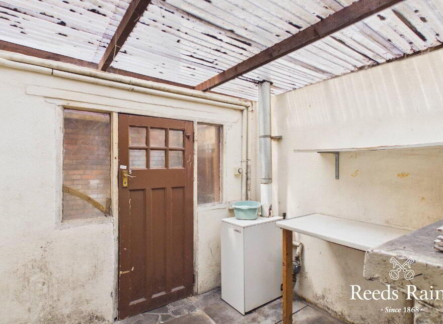 232 Connsbrook Avenue, Belfast, BT4 1JZ