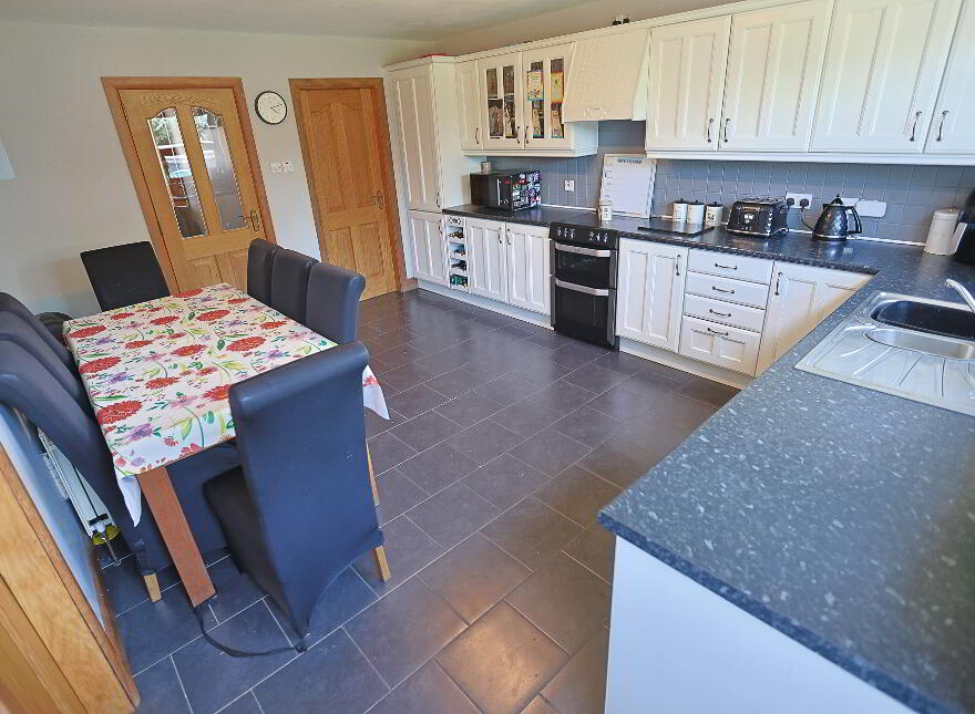 74 Castle Rise, Tandragee, Craigavon, BT62 2NF
