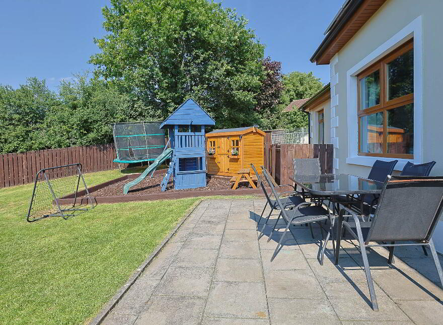 74 Castle Rise, Tandragee, Craigavon, BT62 2NF