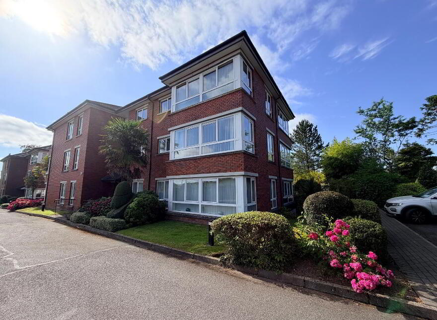 Apartment 24 Douglas Wells, Cork City Centre, T12D298