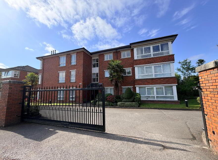 Apartment 24 Douglas Wells, Cork City Centre, T12D298