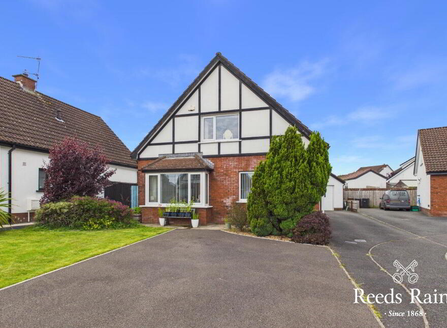 33 Broadlands Park, Carrickfergus, BT38 7DB