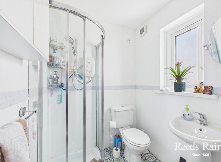 33 Broadlands Park, Carrickfergus, BT38 7DB