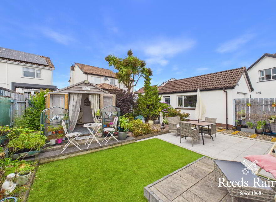 33 Broadlands Park, Carrickfergus, BT38 7DB