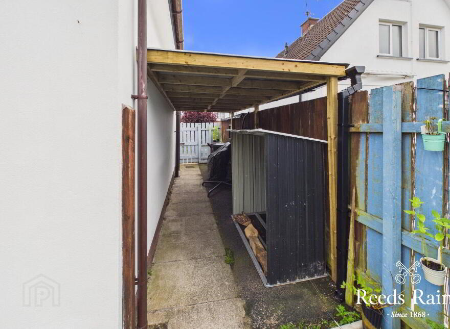 33 Broadlands Park, Carrickfergus, BT38 7DB