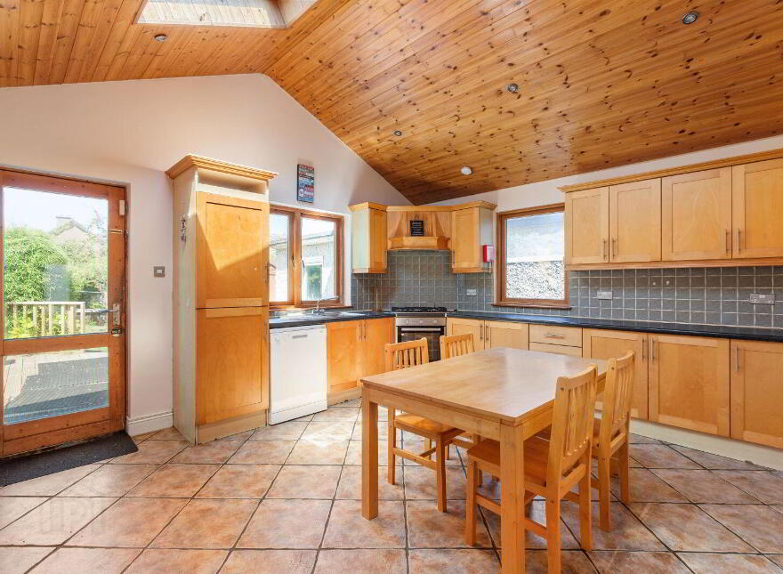 42 Pearse Park, Sallynoggin, A96K582