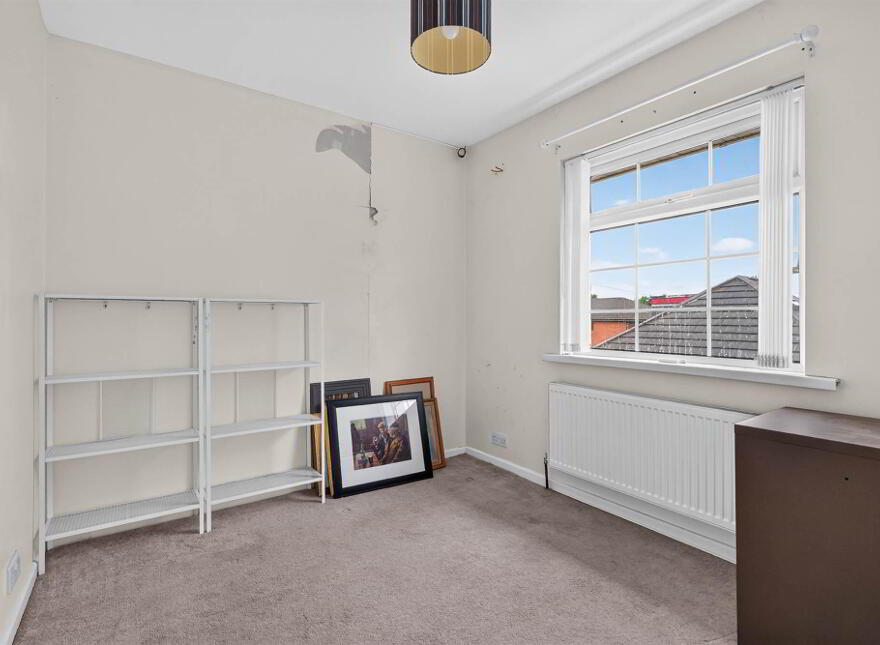 38 Glen Road, Castlereagh, Belfast, BT5 7LT