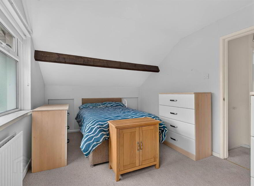 38 Glen Road, Castlereagh, Belfast, BT5 7LT