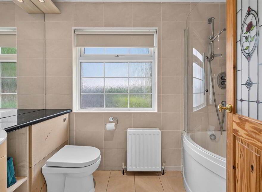 38 Glen Road, Castlereagh, Belfast, BT5 7LT