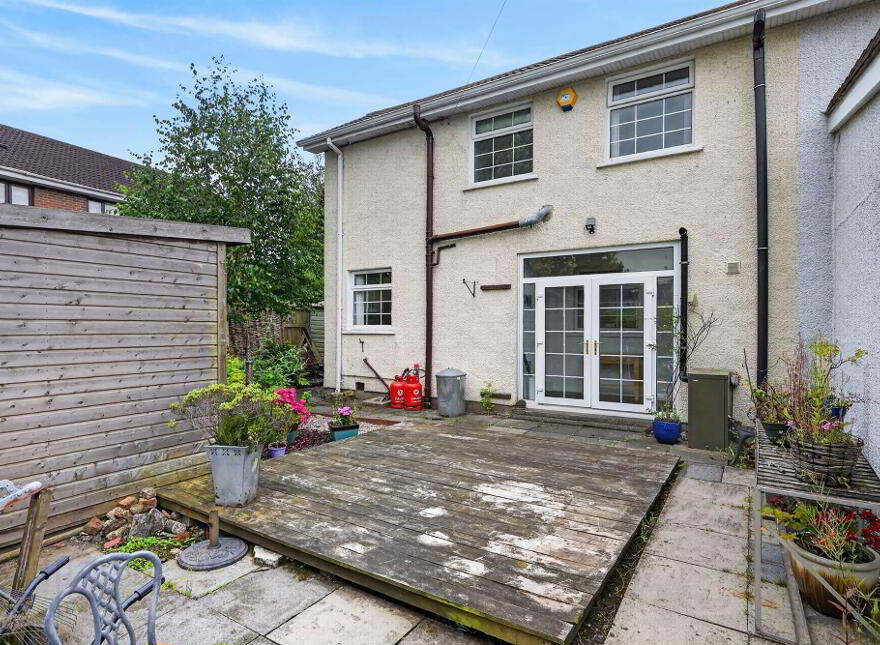 38 Glen Road, Castlereagh, Belfast, BT5 7LT