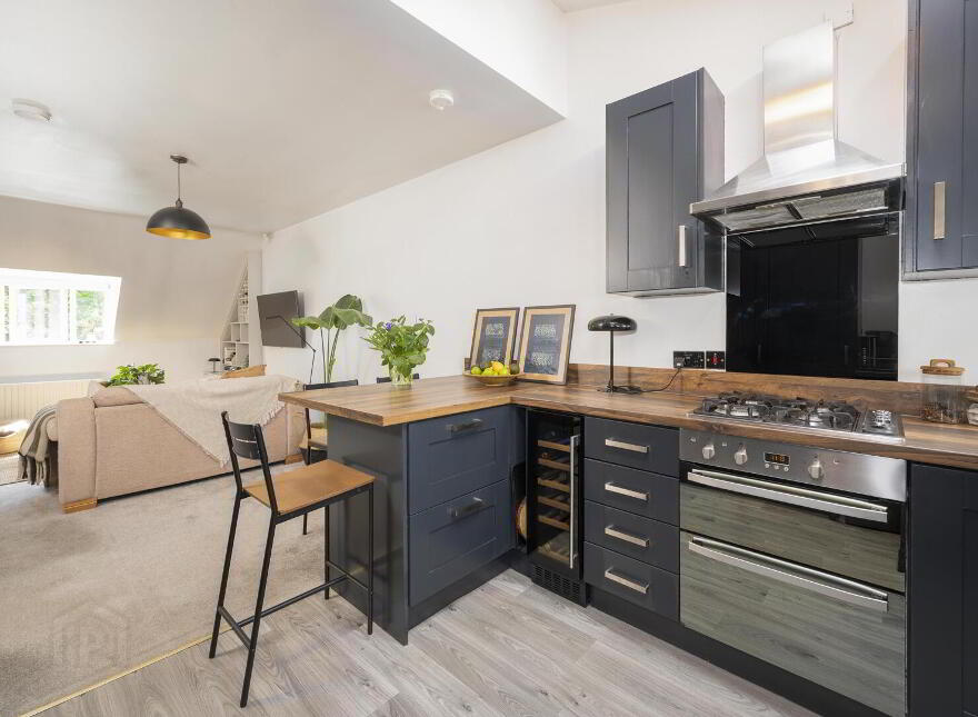 Apt 16 Sandown Court, 82 Sandown Road, Belfast, BT5 6GU