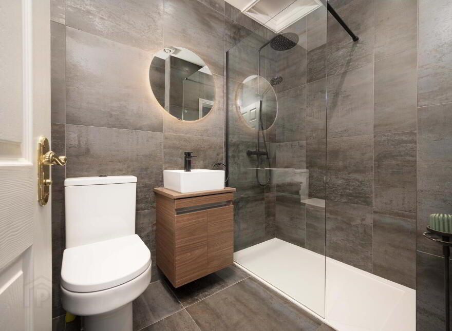 Apt 16 Sandown Court, 82 Sandown Road, Belfast, BT5 6GU