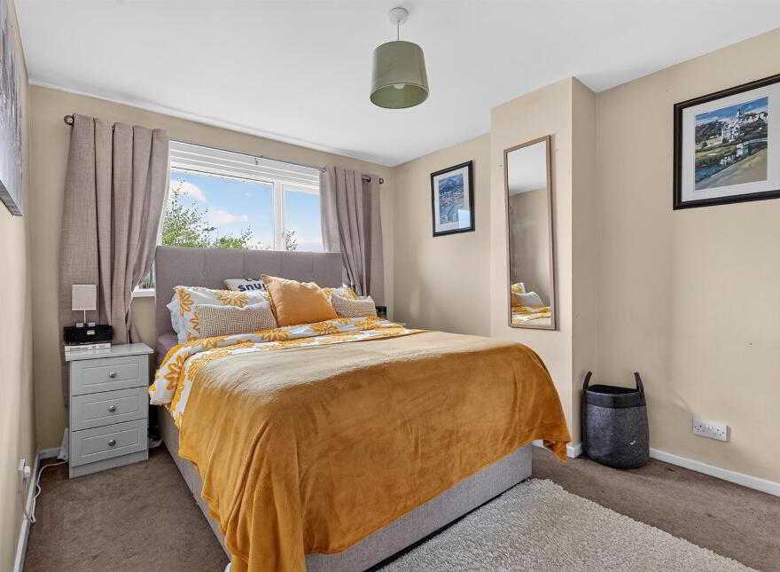 66 Trossachs Drive, Belfast, BT10 0HU