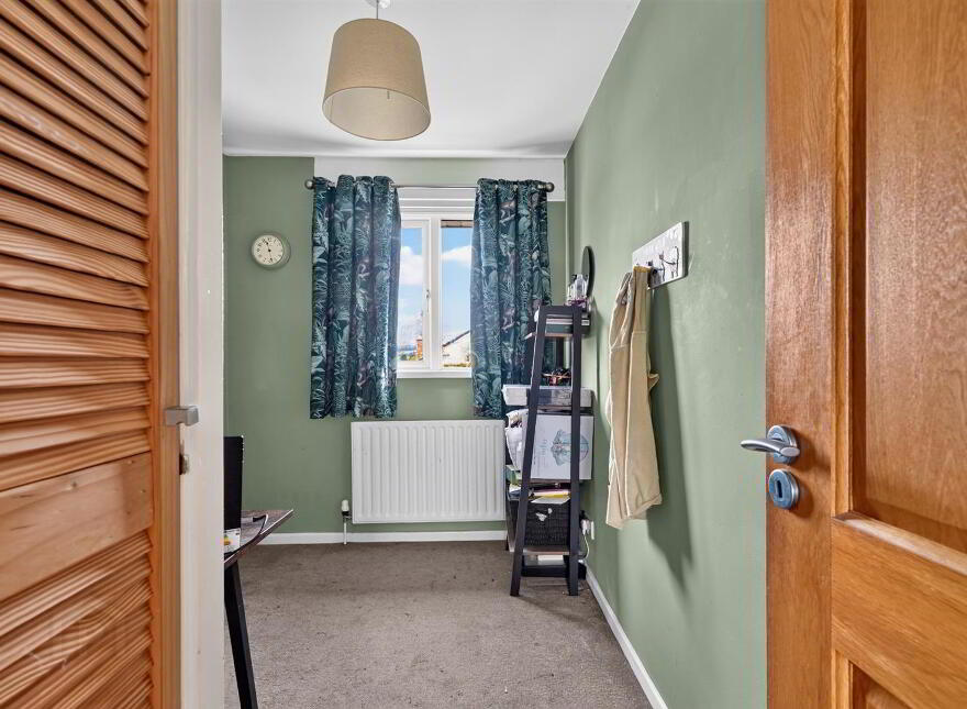 66 Trossachs Drive, Belfast, BT10 0HU