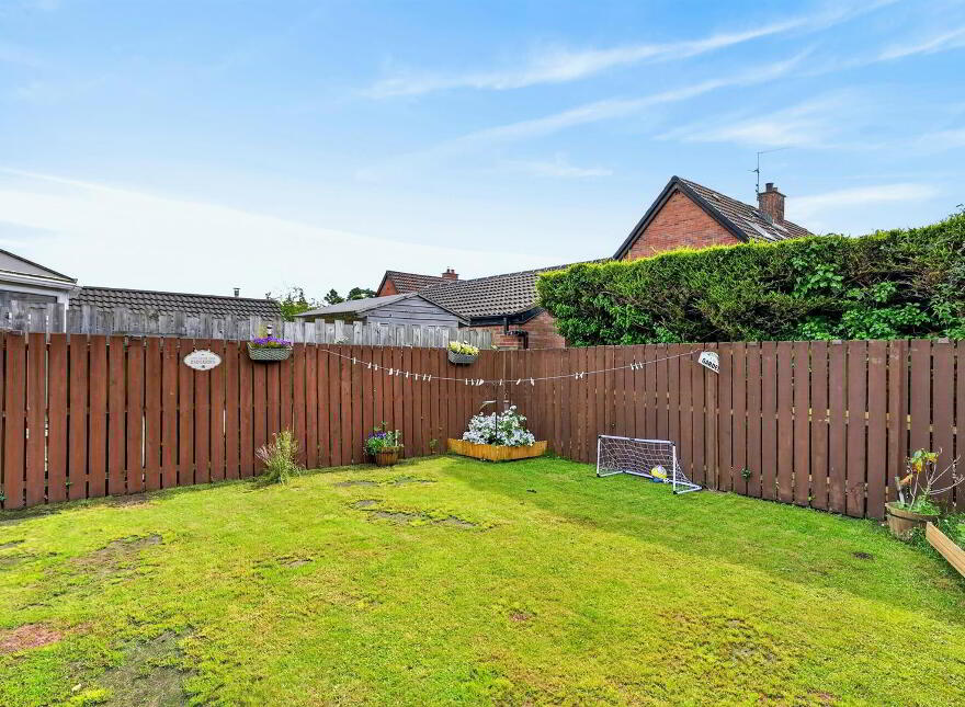 66 Trossachs Drive, Belfast, BT10 0HU