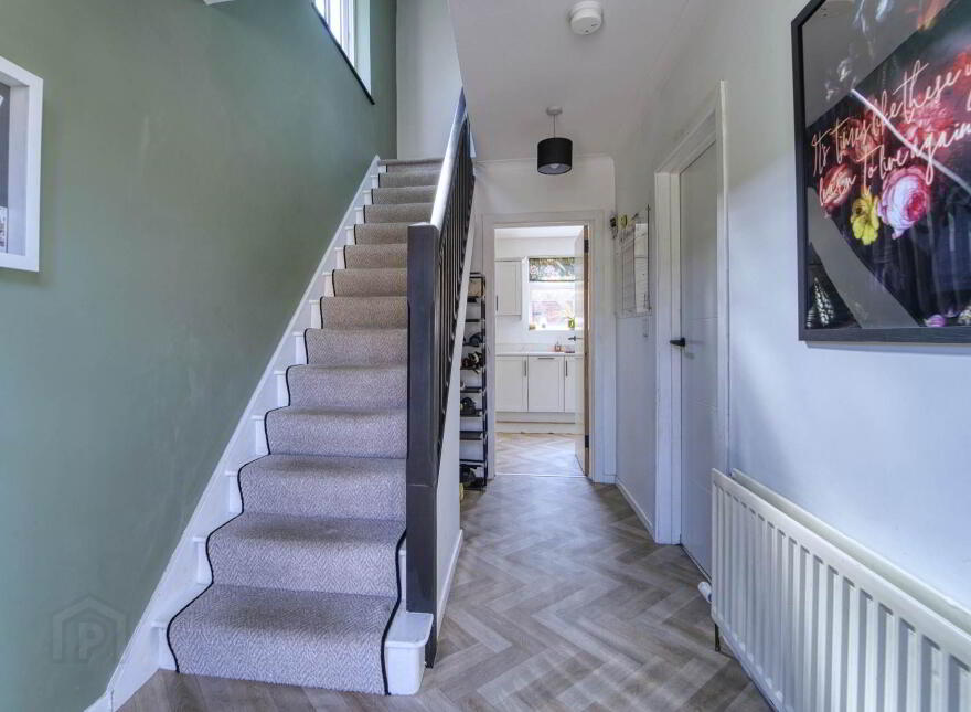 36 Lisnagarvey Drive, Lisburn, BT28 3DW