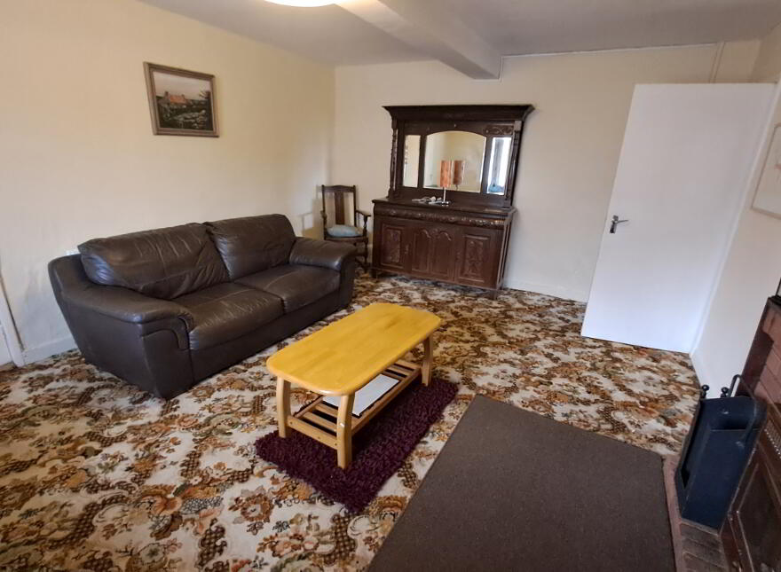 Main Street, Ballycanew, Gorey, Y25Y1F7