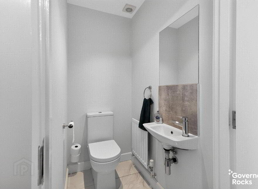 17 Rocklyn Place, Donaghadee, BT21 0FS