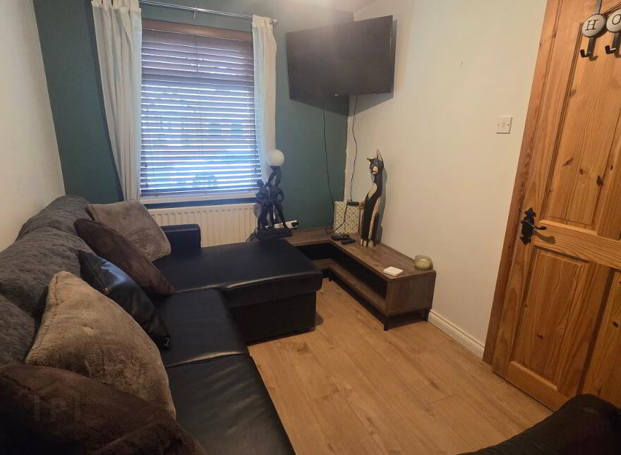 6 Drumvale Road, Bendooragh, BT53 7TD