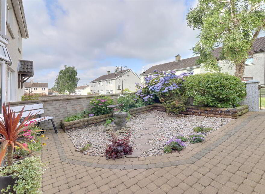 13 Rose Garden, Comber, Newtownards, BT23 5AW