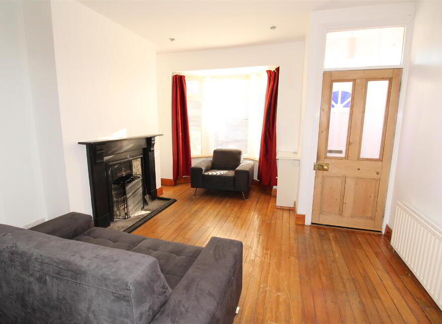 42 Stranmillis Street, Belfast, BT9 5FE