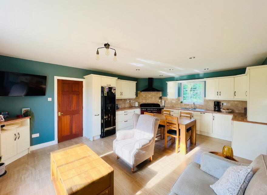 109 Moorefield Road, Dromore, BT78 3LR