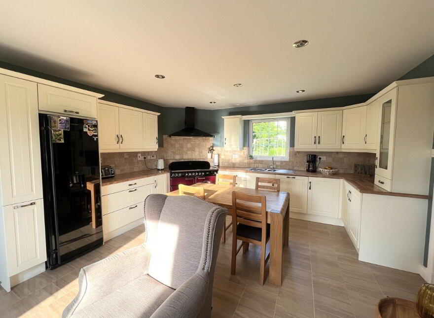 109 Moorefield Road, Dromore, BT78 3LR