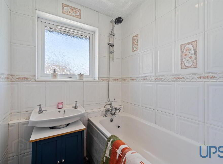 24 Thornhill Court, Dunmurry, Belfast, BT17 0RA