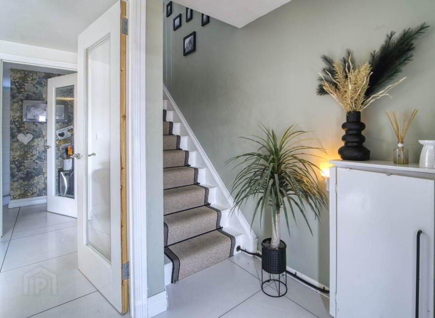 30 Killaney Avenue, Lisburn, BT28 1QU