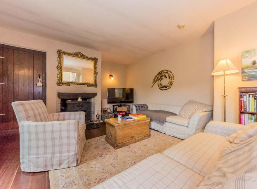 L Nua, Gubbeen, Schull, P81YN81