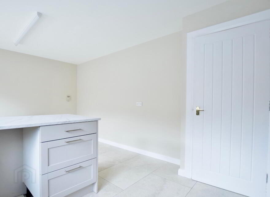 43 Castle Court, Cookstown, BT80 8QJ