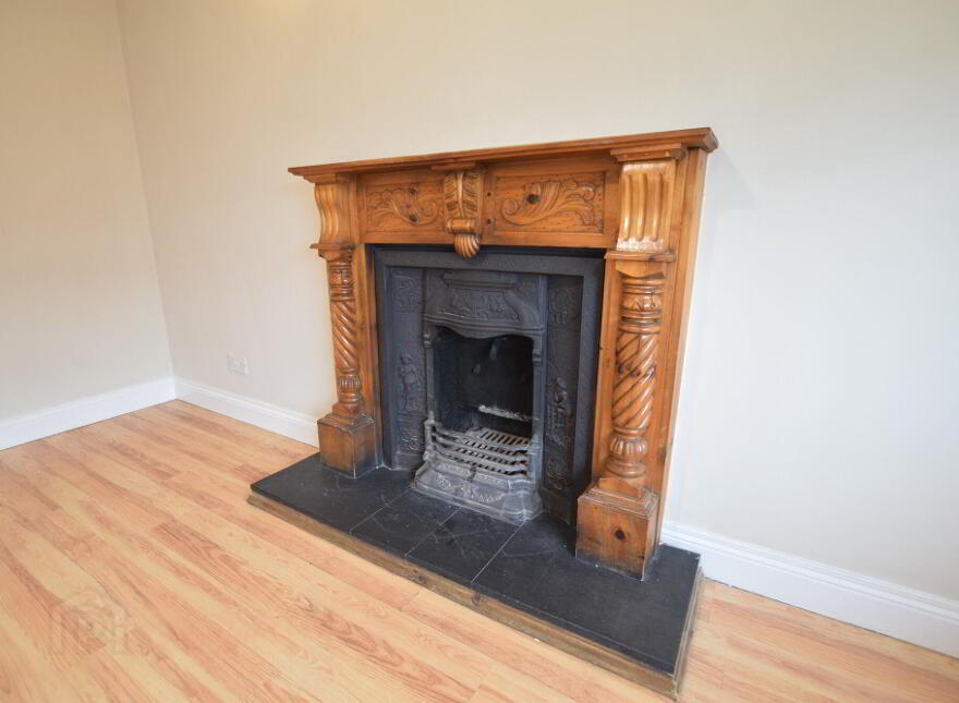 43 Castle Court, Cookstown, BT80 8QJ